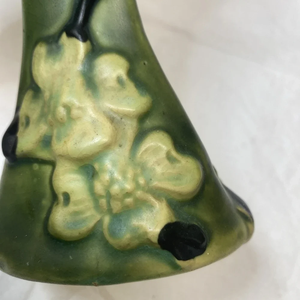 Antique Roseville Dogwood Smooth Bud Vase Approx 9